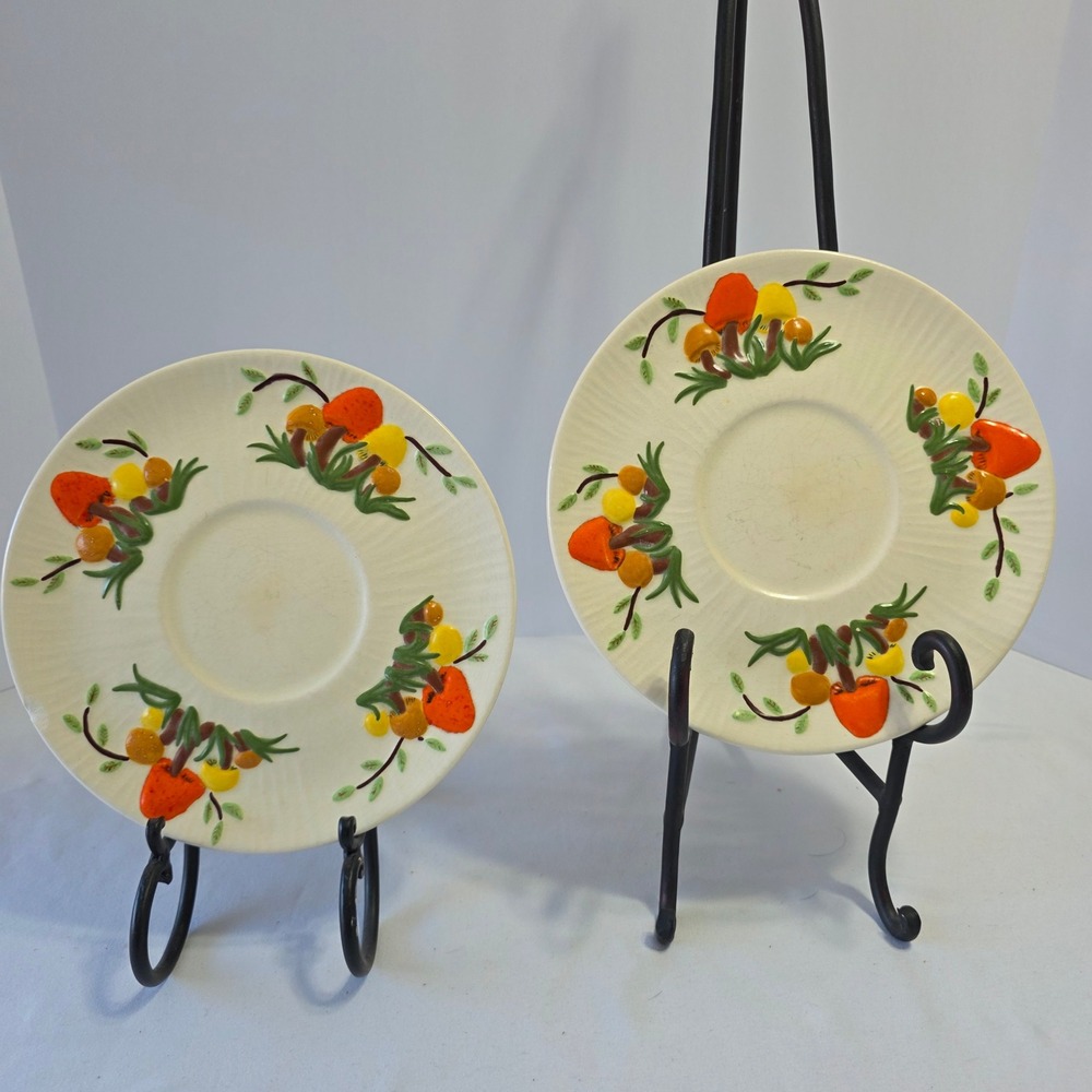 Vintage Hand Painted Stoneware Plates Set Of‎ 2 Mushroom Motif 8"